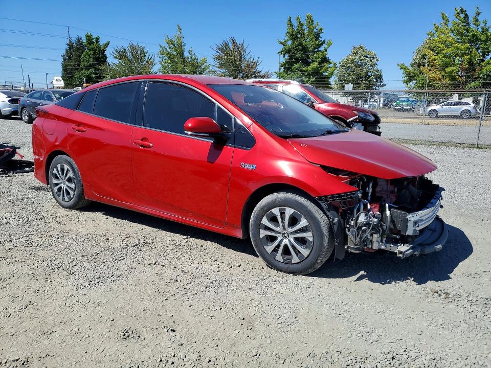 Снимка 4 от търг – 2020 TOYOTA PRIUS PRIME с VIN JTDKARFP2L3132288