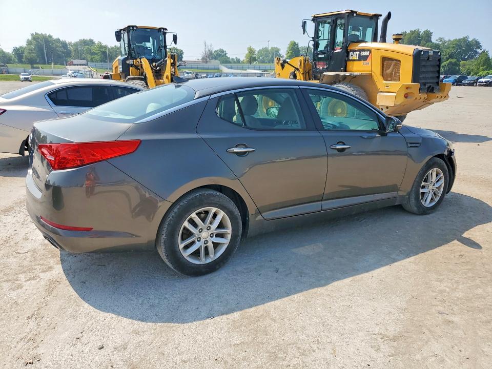Photo 3 from auction – 2012 KIA OPTIMA with VIN 5XXGM4A78CG032168