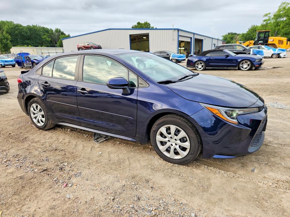 Photo 4 from auction – 2022 TOYOTA COROLLA with VIN 5YFEPMAE7NP371446
