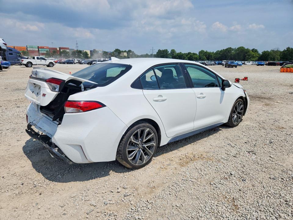 Photo 3 from auction – 2021 TOYOTA COROLLA with VIN 5YFS4MCE7MP079528