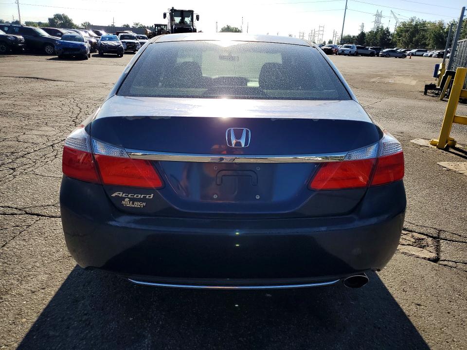 Photo 6 from auction – 2014 HONDA ACCORD with VIN 1HGCR2F34EA119477