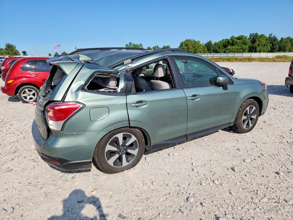 Photo 3 from auction – 2018 SUBARU FORESTER with VIN JF2SJAEC9JH567844