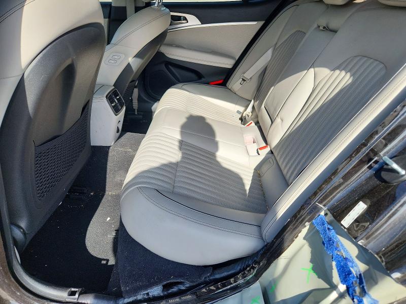 Photo 10 from auction – 2019 GENESIS G70 with VIN KMTG34LA9KU012842