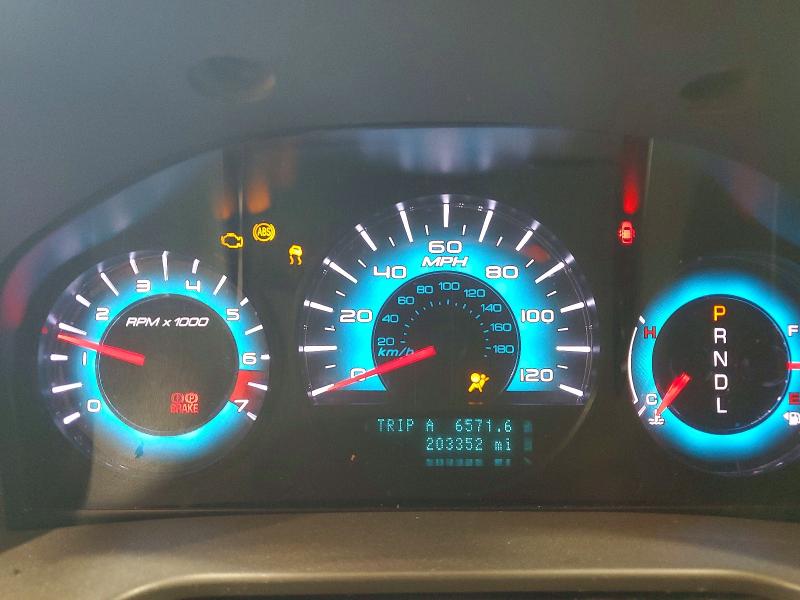 Photo 9 from auction – 2012 FORD FUSION with VIN 3FAHP0HA1CR242379