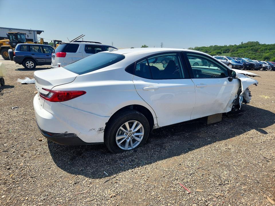 Photo 3 from auction – 2025 TOYOTA CAMRY with VIN 4T1DAACK5SU057903