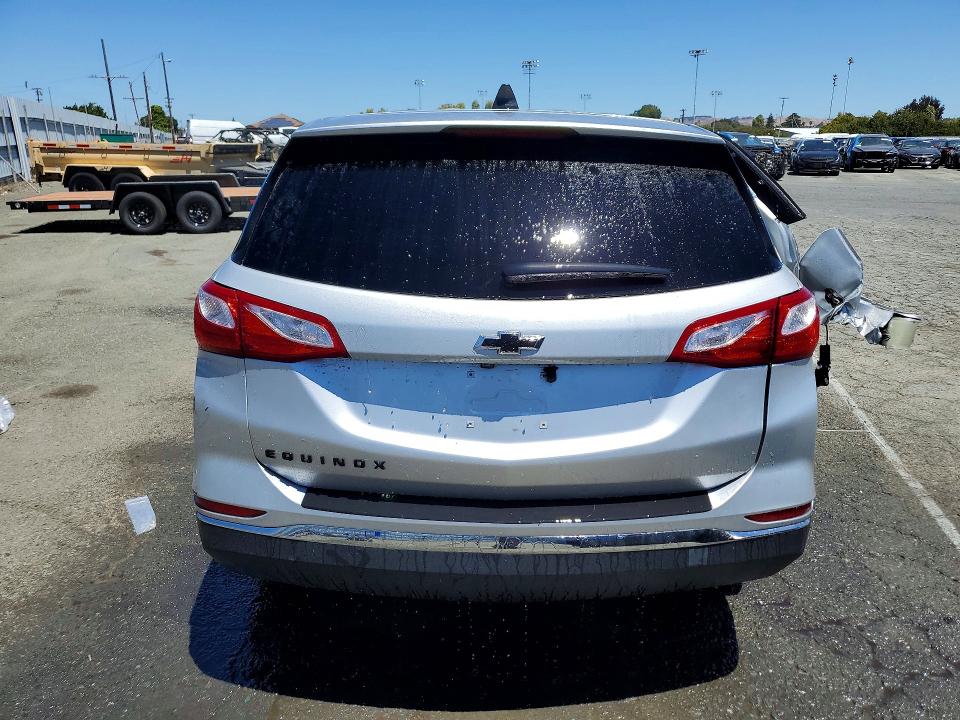 Photo 6 from auction – 2018 CHEVROLET EQUINOX with VIN 3GNAXHEV3JL310741
