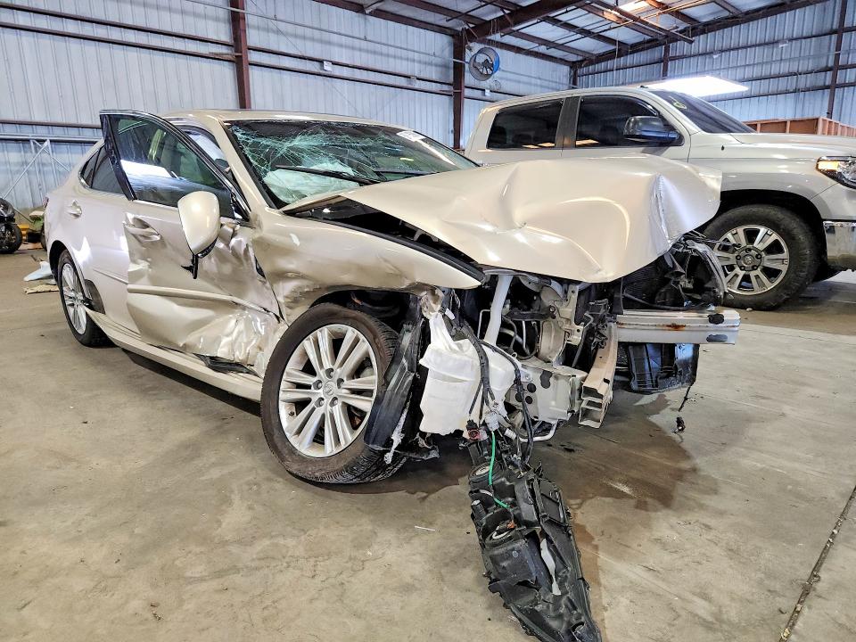 Photo 4 from auction – 2015 LEXUS ES with VIN JTHBK1GG3F2172773