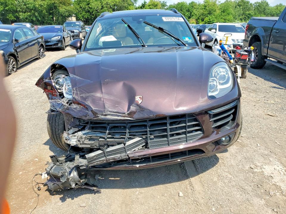 Photo 5 from auction – 2018 PORSCHE MACAN with VIN WP1AB2A57JLB34944