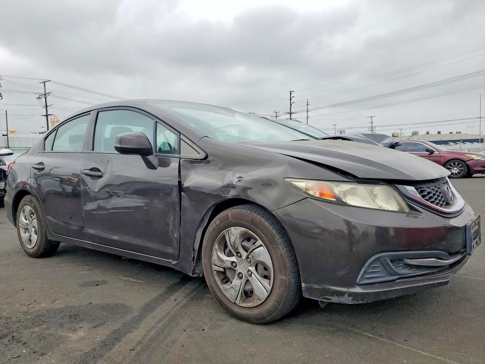 Photo 4 from auction – 2013 HONDA CIVIC with VIN 2HGFB2F51DH577433