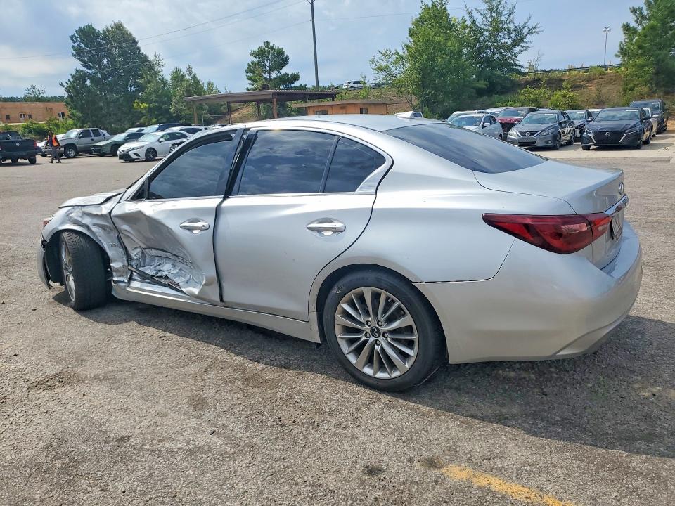 Photo 2 from auction – 2020 INFINITI Q50 with VIN JN1EV7AP1LM207511