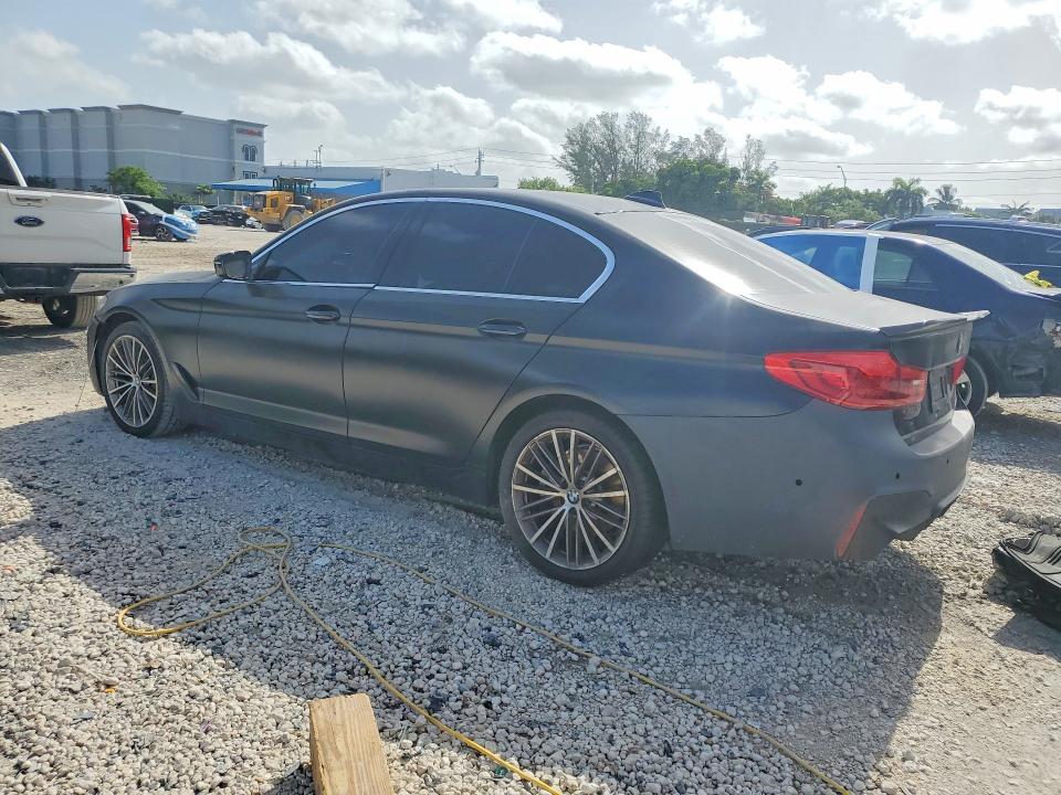 Photo 2 from auction – 2019 BMW 530 with VIN WBAJA7C52KWW47353