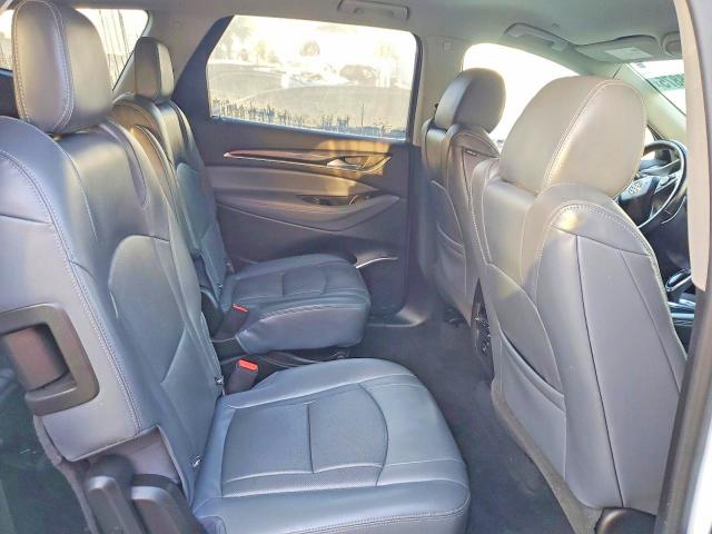 Photo 10 from auction – 2018 BUICK ENCLAVE with VIN 5GAERBKW5JJ122102