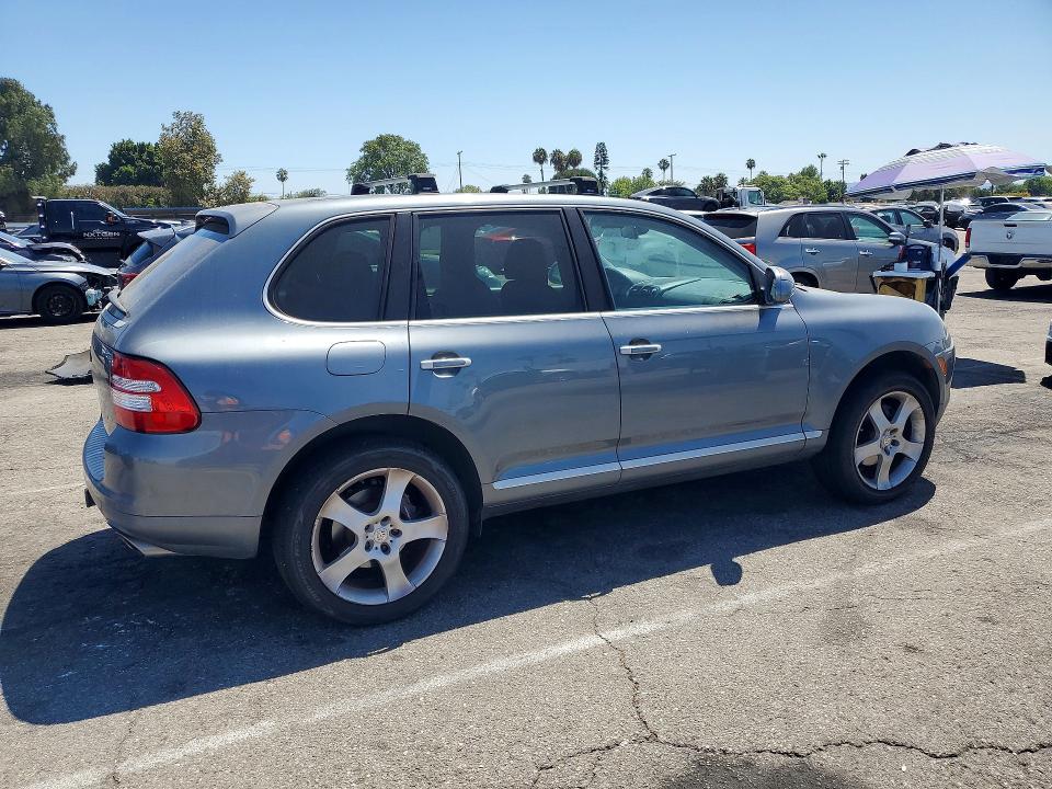 Photo 3 from auction – 2005 PORSCHE CAYENNE with VIN WP1AA29P75LA21994