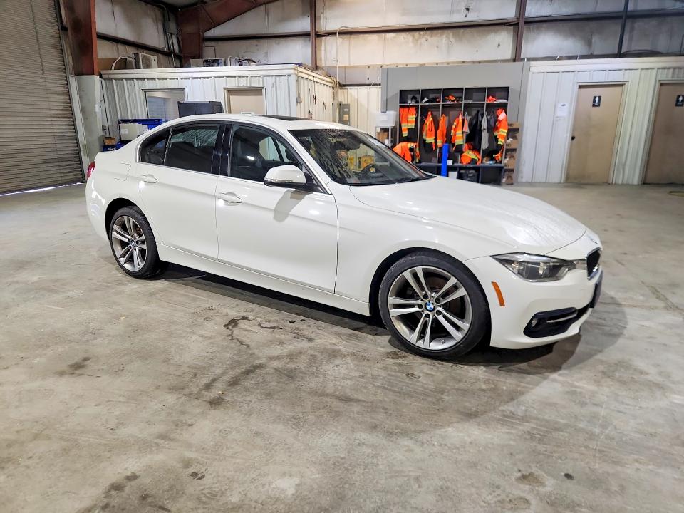 Photo 4 from auction – 2018 BMW 330 with VIN WBA8D9C51JA616575