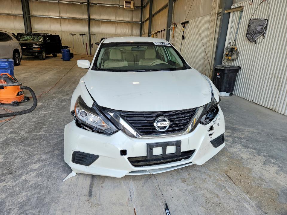 Photo 5 from auction – 2016 NISSAN ALTIMA with VIN 1N4AL3AP7GN361852