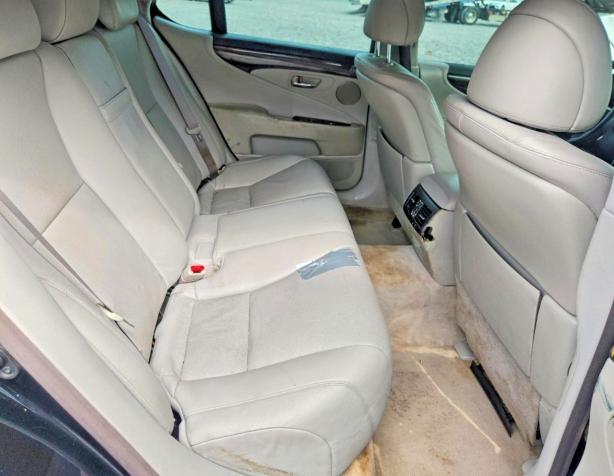 Photo 10 from auction – 2007 LEXUS LS with VIN JTHBL46FX75016270