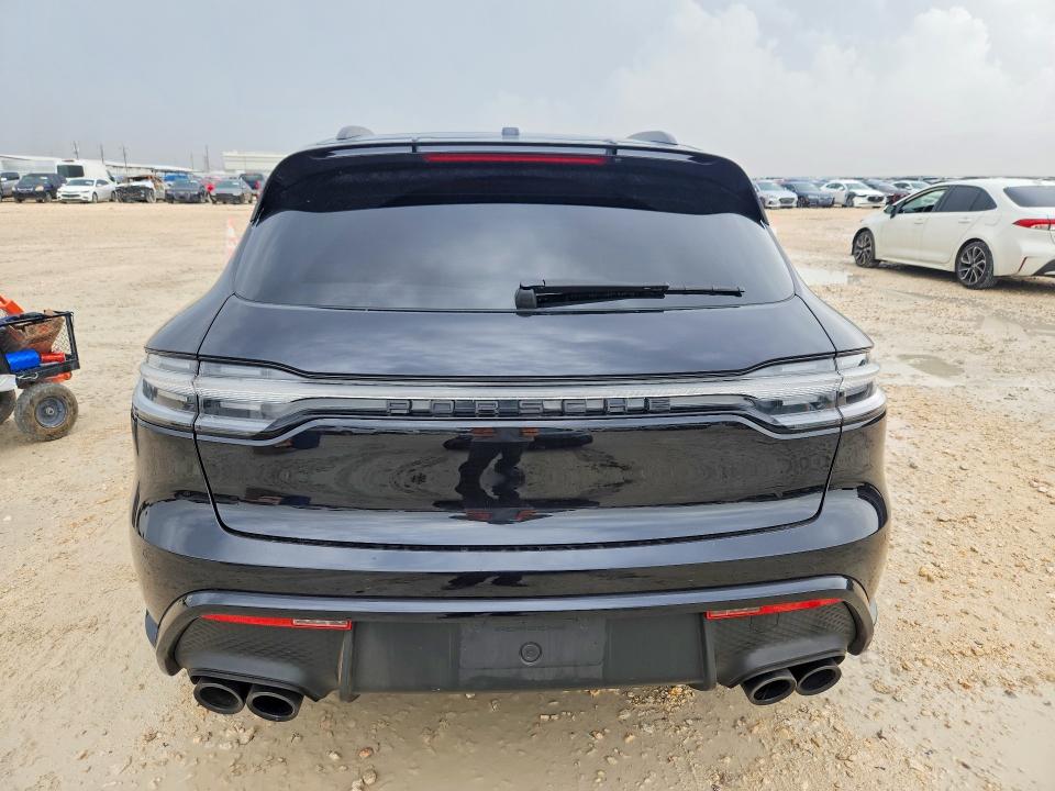 Photo 6 from auction – 2023 PORSCHE MACAN with VIN WP1AF2A52PLB55813