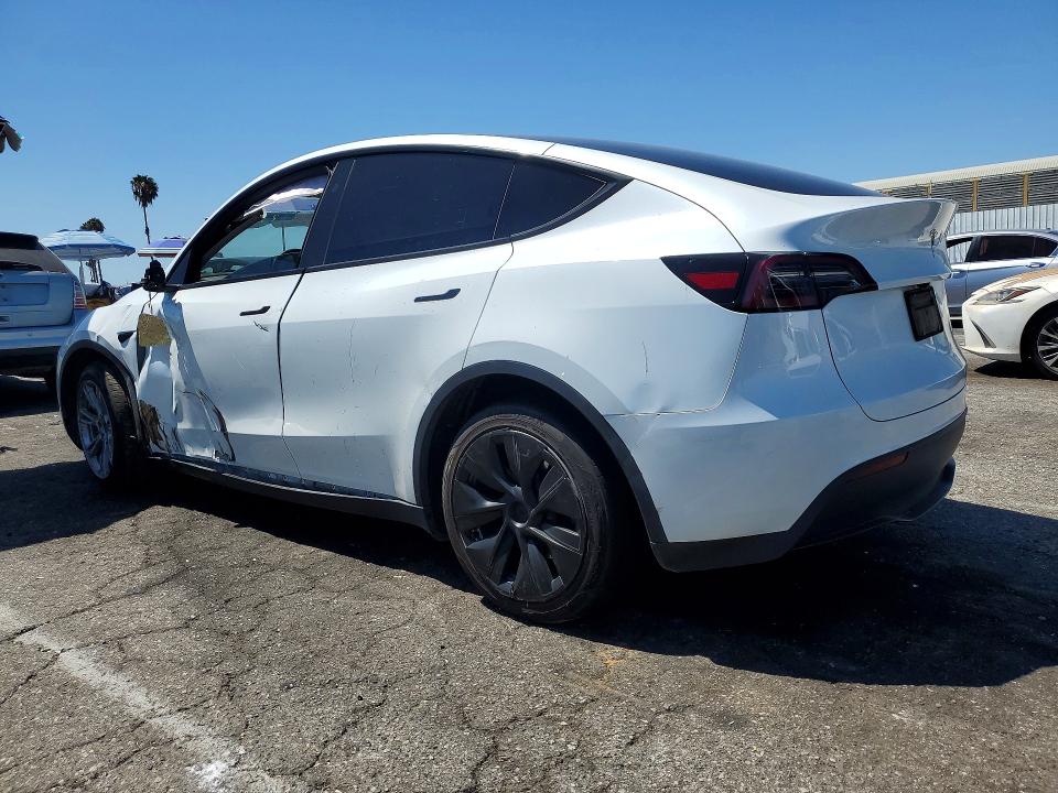 صورة رقم 2 من المزاد - 2023 TESLA MODEL Y مع VIN 7SAYGDEE9PA136343