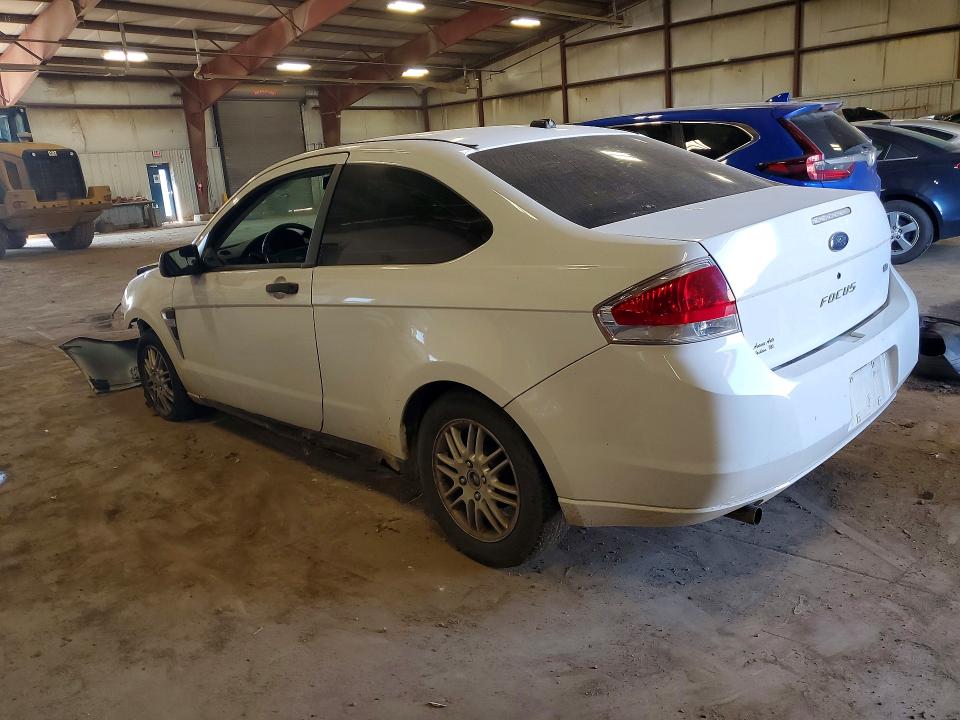 Photo 2 from auction – 2008 FORD FOCUS with VIN 1FAHP33NX8W217366