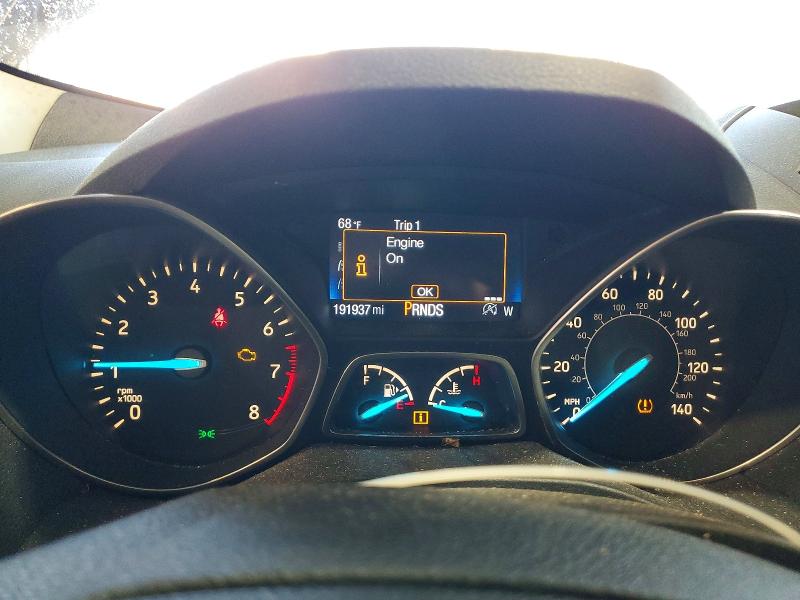Photo 9 from auction – 2017 FORD ESCAPE with VIN 1FMCU9GD3HUB48576