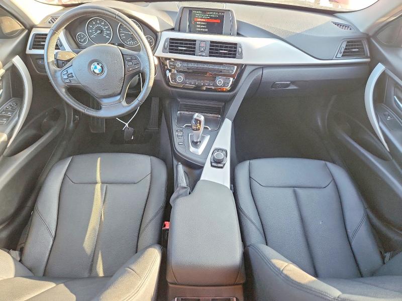 Photo 8 from auction – 2018 BMW 320 with VIN WBA8E1G51JNU91143