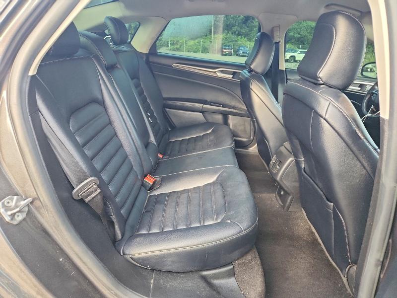 Photo 10 from auction – 2020 FORD FUSION with VIN 3FA6P0CD7LR151478