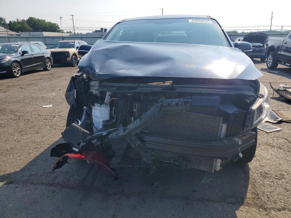 Photo 5 from auction – 2016 KIA SEDONA with VIN KNDMB5C19G6096716