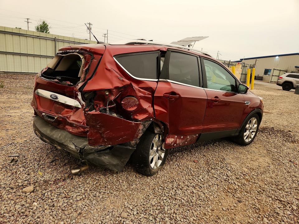 Photo 3 from auction – 2014 FORD ESCAPE with VIN 1FMCU0J93EUB96705