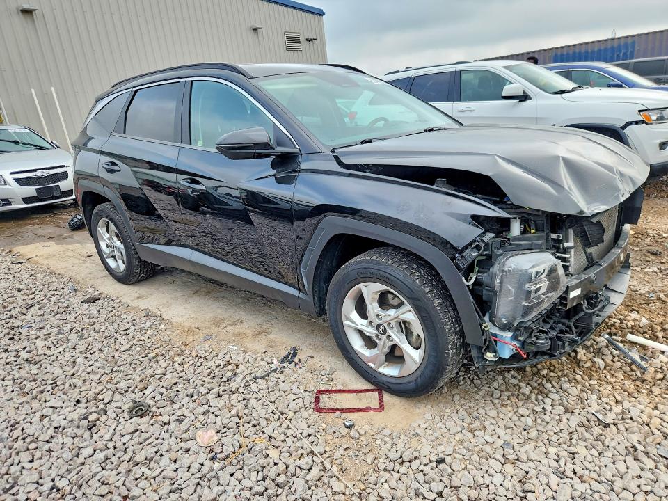 Photo 4 from auction – 2022 HYUNDAI TUCSON with VIN KM8JBCAEXNU018589
