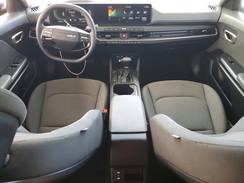 صورة رقم 8 من المزاد - 2025 KIA K4 مع VIN 3KPFT4DE1SE158114
