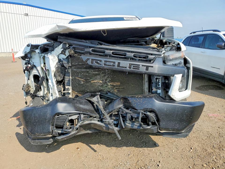 Photo 5 from auction – 2021 CHEVROLET SILVERADO with VIN 1GC4YSE70MF194012