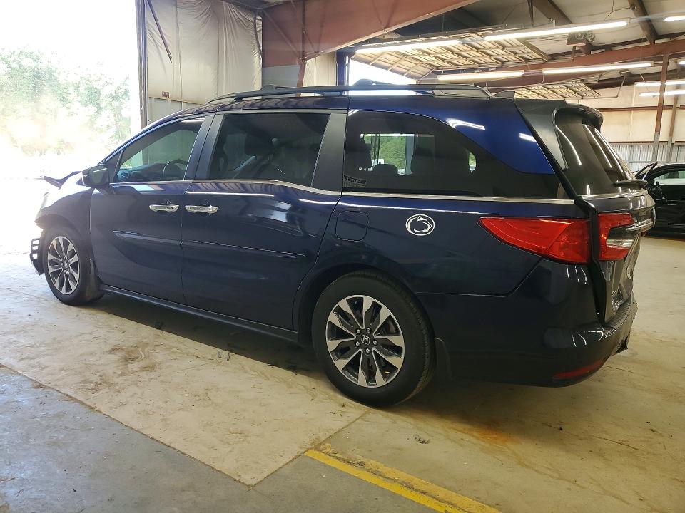 Photo 2 from auction – 2022 HONDA ODYSSEY with VIN 5FNRL6H7XNB040291