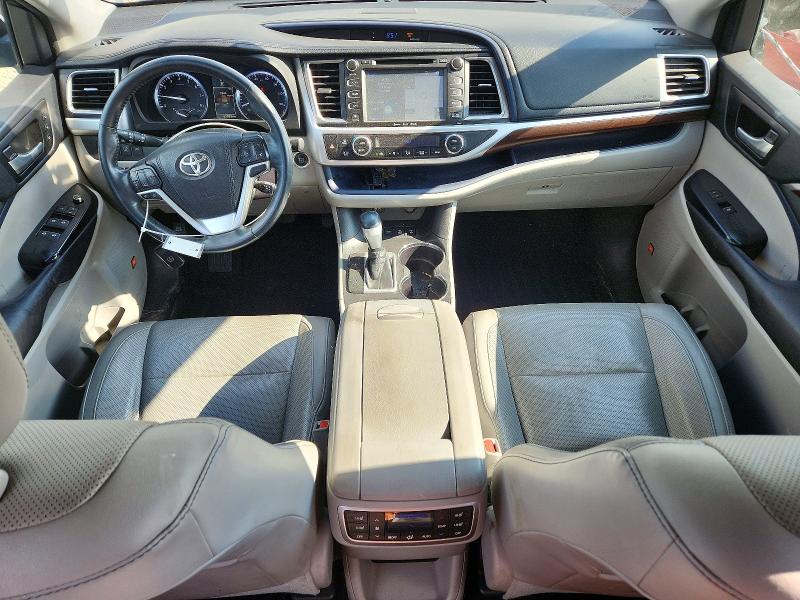 Photo 8 from auction – 2016 TOYOTA HIGHLANDER with VIN 5TDDKRFH9GS340252