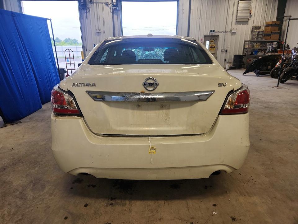 Photo 6 from auction – 2015 NISSAN ALTIMA with VIN 1N4AL3AP9FN867391