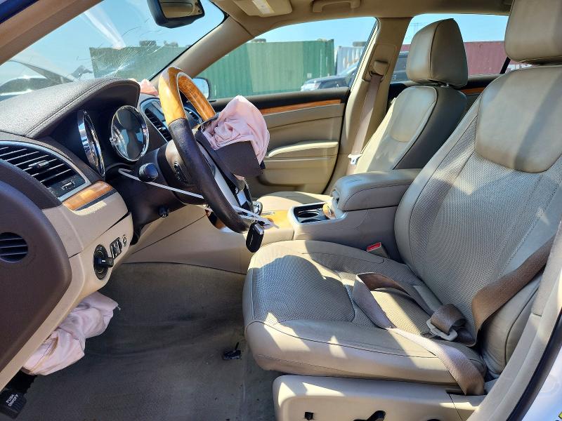 Photo 7 from auction – 2013 CHRYSLER 300C with VIN 2C3CCAKG0DH538272