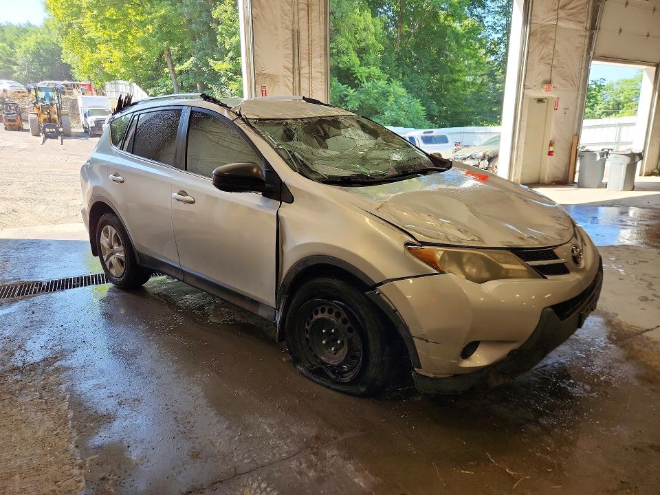 Photo 4 from auction – 2014 TOYOTA RAV4 with VIN JTMZFREV1EJ005983