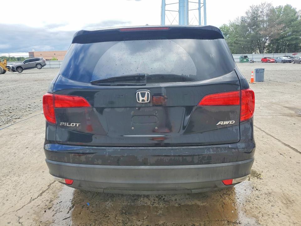 Photo 6 from auction – 2016 HONDA PILOT with VIN 5FNYF6H67GB097240