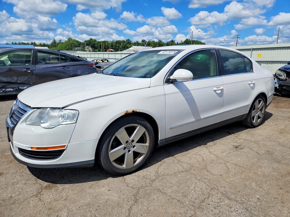 VOLKSWAGEN PASSAT 2008 with VIN WVWAK73C38E247279 - Photo from auction
