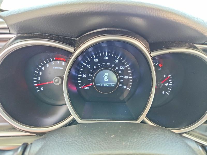 Photo 9 from auction – 2015 KIA OPTIMA with VIN 5XXGM4A78FG489843