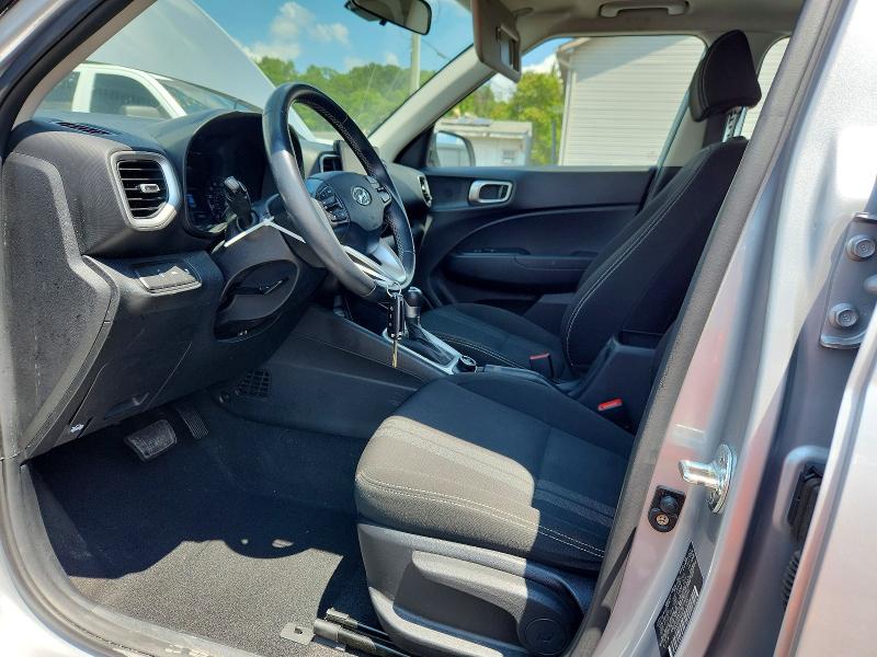 Photo 7 from auction – 2022 HYUNDAI VENUE with VIN KMHRC8A37NU165934