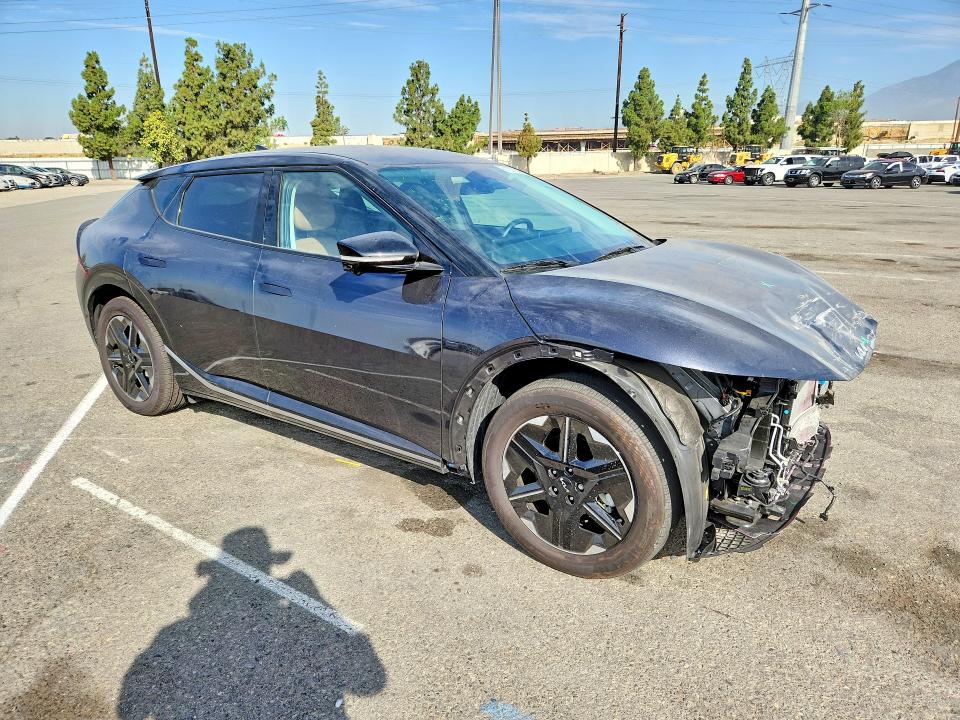 Photo 4 from auction – 2025 KIA EV6 with VIN 5XYC34JA7SG004062