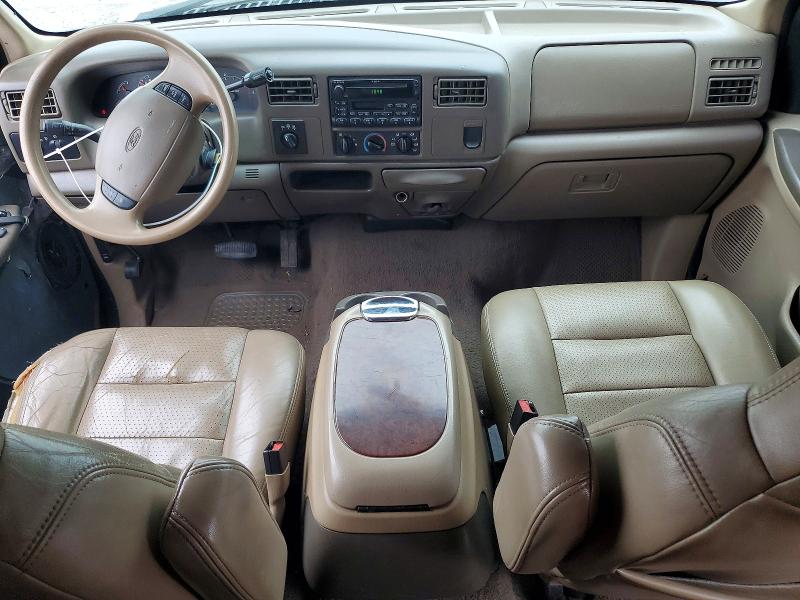 Zdjęcie 8 z aukcji – 2001 FORD F350 z VIN 1FTWW33F31EB40994