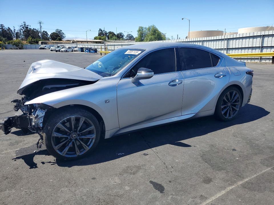 LEXUS IS 2021 with VIN JTHGZ1B25M5040932 - Photo from auction