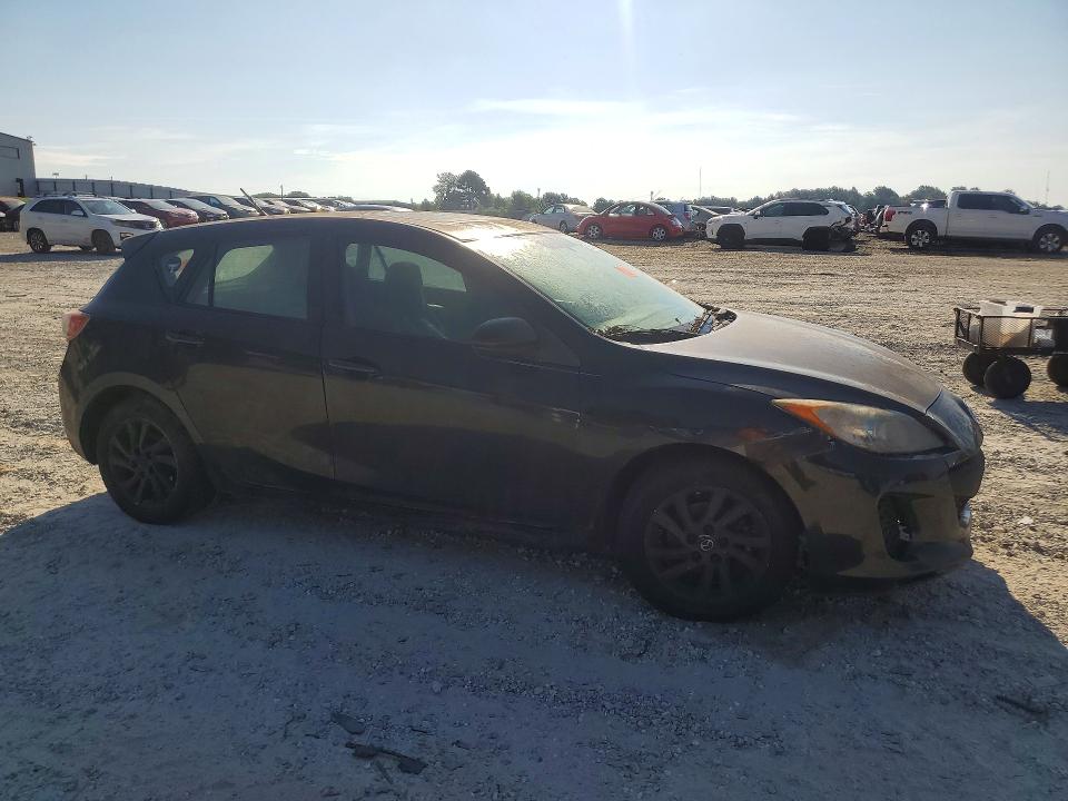 Photo 4 from auction – 2012 MAZDA 3 with VIN JM1BL1M70C1691817
