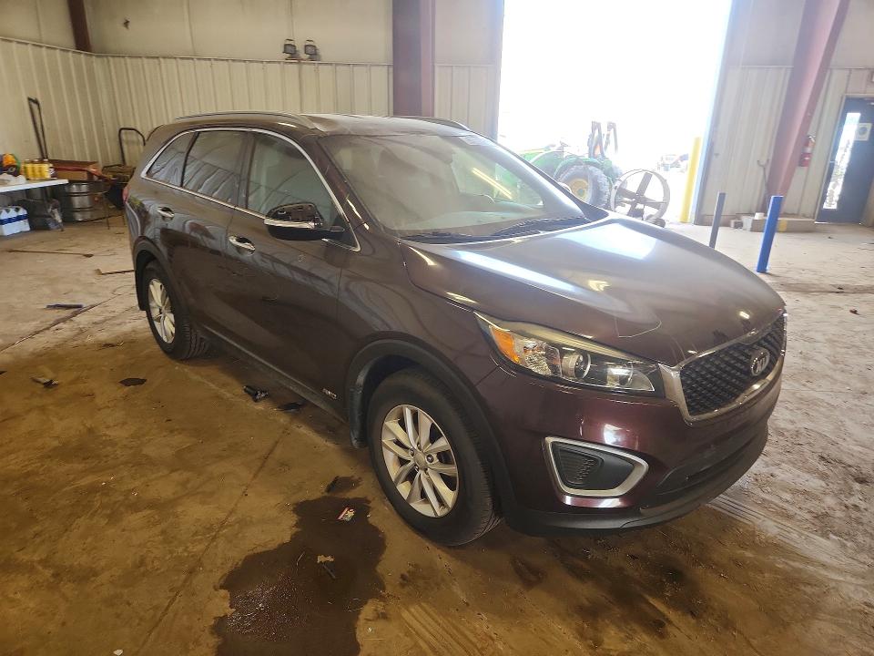 Photo 4 from auction – 2016 KIA SORENTO with VIN 5XYPGDA38GG058484