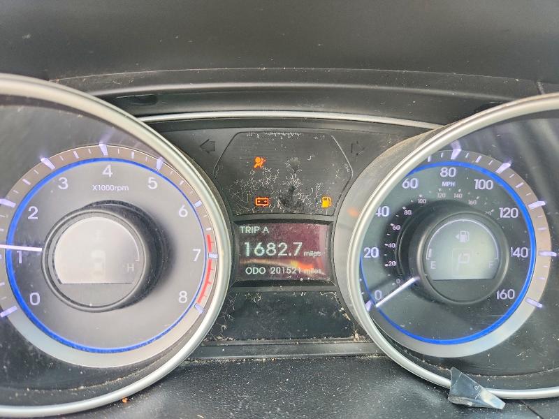 Photo 9 from auction – 2012 HYUNDAI SONATA with VIN 5NPEB4AC2CH472983
