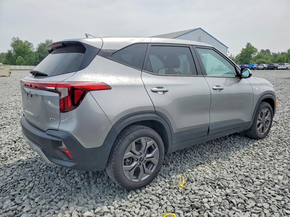 Снимка 3 от търг – 2024 KIA SELTOS с VIN KNDEPCAA6R7647257