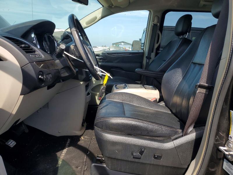Photo 7 from auction – 2016 CHRYSLER TOWN & COUNTRY with VIN 2C4RC1BG7GR290901