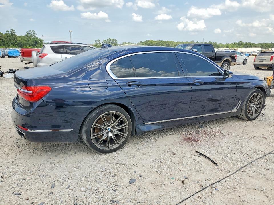 Photo 3 from auction – 2016 BMW 750 with VIN WBA7F2C5XGG415101