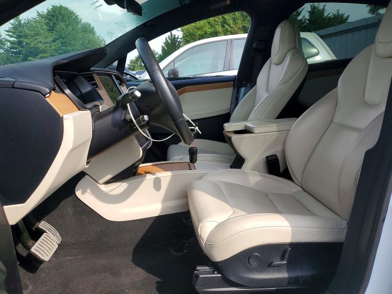 Photo 7 from auction – 2019 TESLA MODEL X with VIN 5YJXCBE4XKF200269